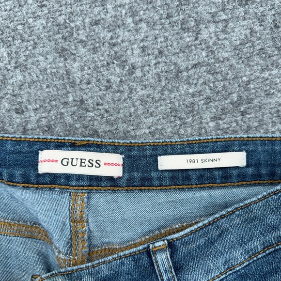GUESS 1981 Skinny Jeans Womens 31 Medium Wash Blue Denim WBBAB4D4LU1 - Picture 3 of 8